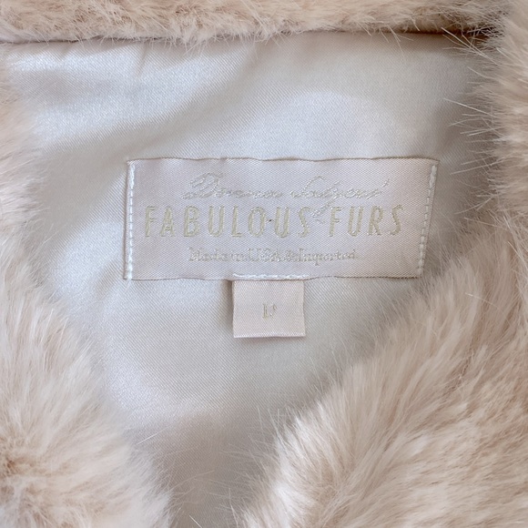 Donna Salyer’s Faux Fur Jacket in light blush pink & white interior - size Large - Picture 6 of 10